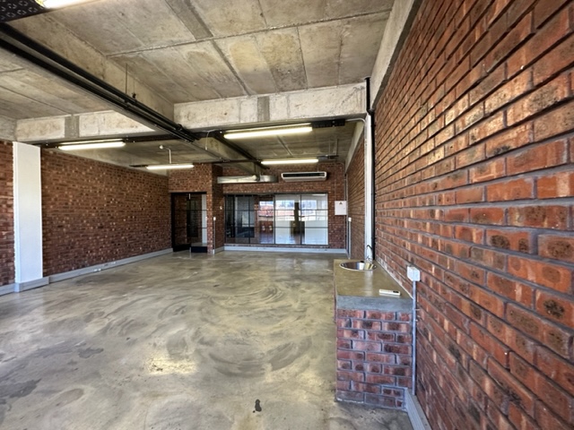 To Let commercial Property for Rent in Salt River Western Cape